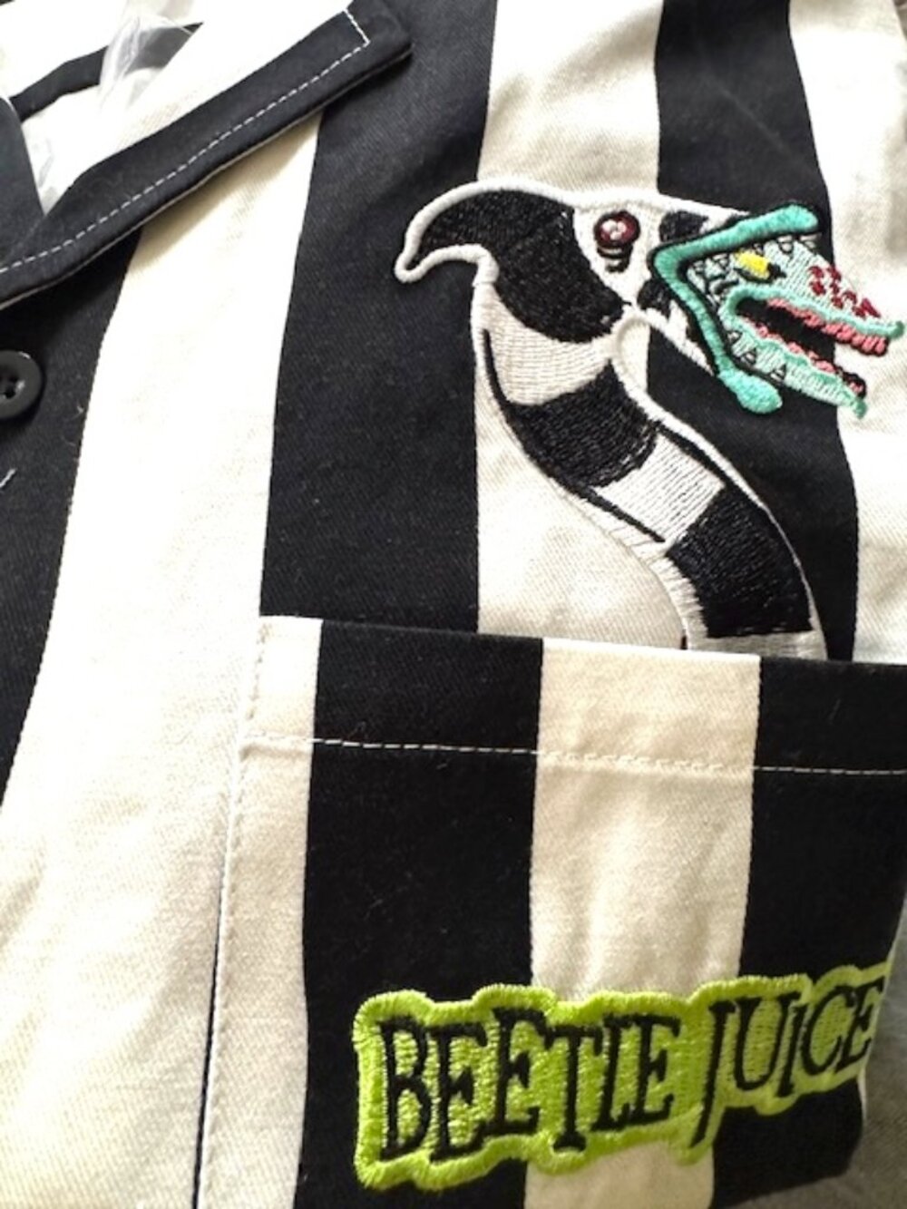Beetlejuice x Forever21 Men Stripe Shirt - Picture 10 of 12